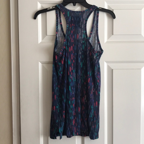 Multi-colored Pattern Tanktop - Picture 2 of 3